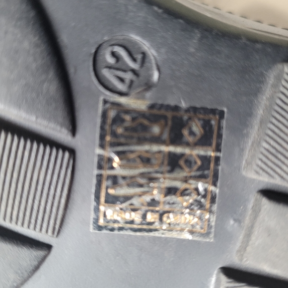 Men's shoes - Picture 4 of 5